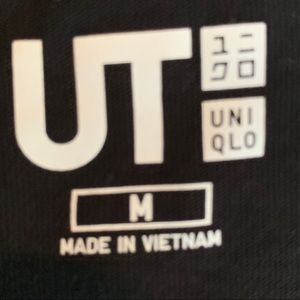 Uniqlo Shirts - UNIQLO X POCKY GRAPHIC POCKET TEE SZ M Uniqlo Shirts - UNIQLO X POCKY GRAPHIC POCKET TEE SZ M